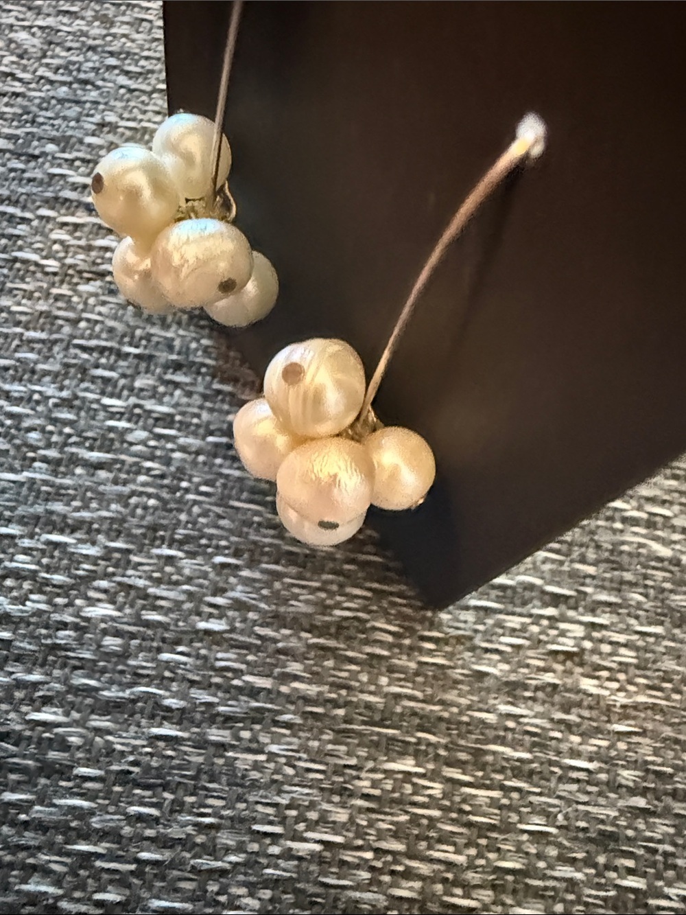 Earrings Pearl-like White Cluster Drop Women’s Jewelry - Picture 4 of 5